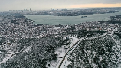 İstanbul'da eğitime kar engeli