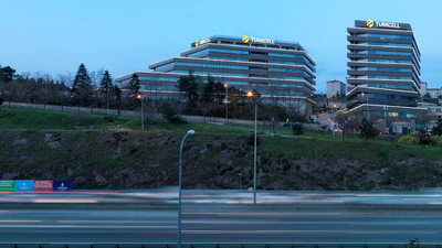 Turkcell'in Rus ortağından hamle!