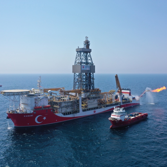 Kanuni Sondaj Gemisi Türkali-4 kuyusunda