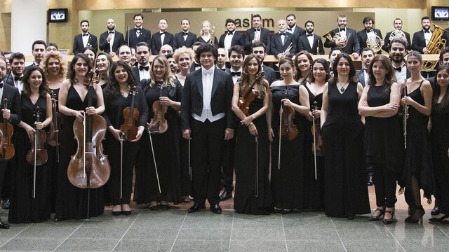 Konser geliri Ukraynalı çocuklara