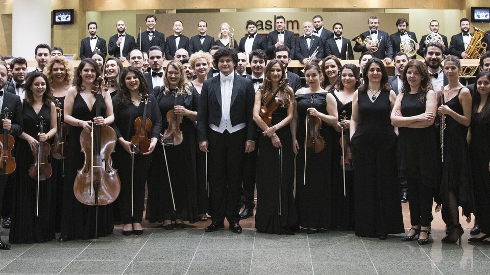 Konser geliri Ukraynalı çocuklara