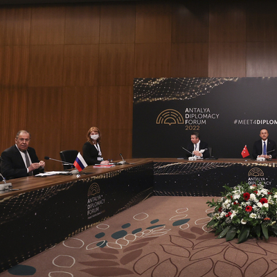 Piyasalarda cepheye dönüş