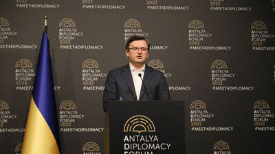 Tarihi zirve sonrası Kuleba'dan açıklamalar