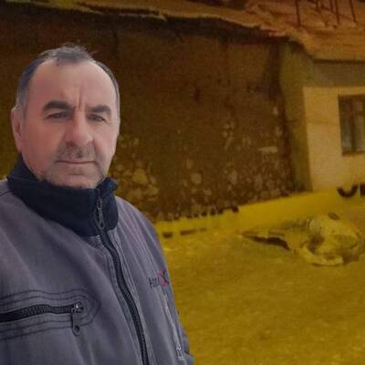 Cami çıkışı kanlı pusu: Başından vuruldu