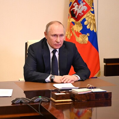 Putin'den 'gönüllü savaşçı' ve 'pozitif görüşme' mesajı