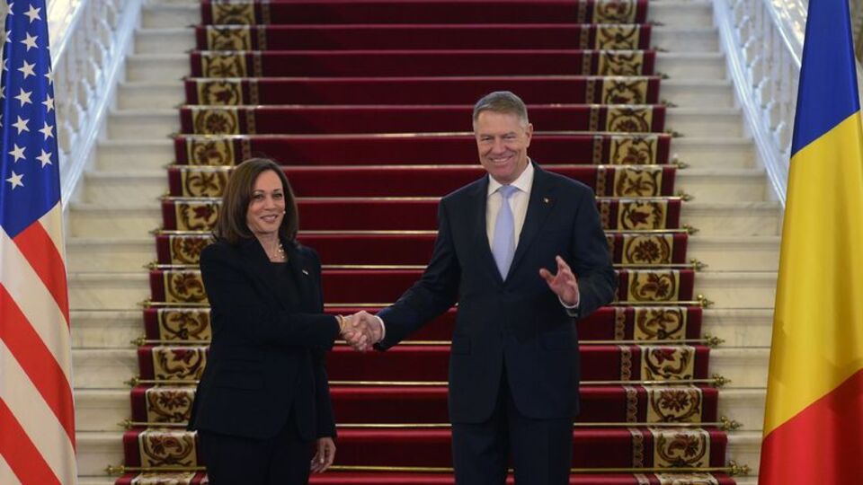 ABD Başkan Yardımcısı Harris Romanya'da