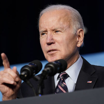 Biden: Rus ekonomisine çok ciddi darbe indiriyoruz