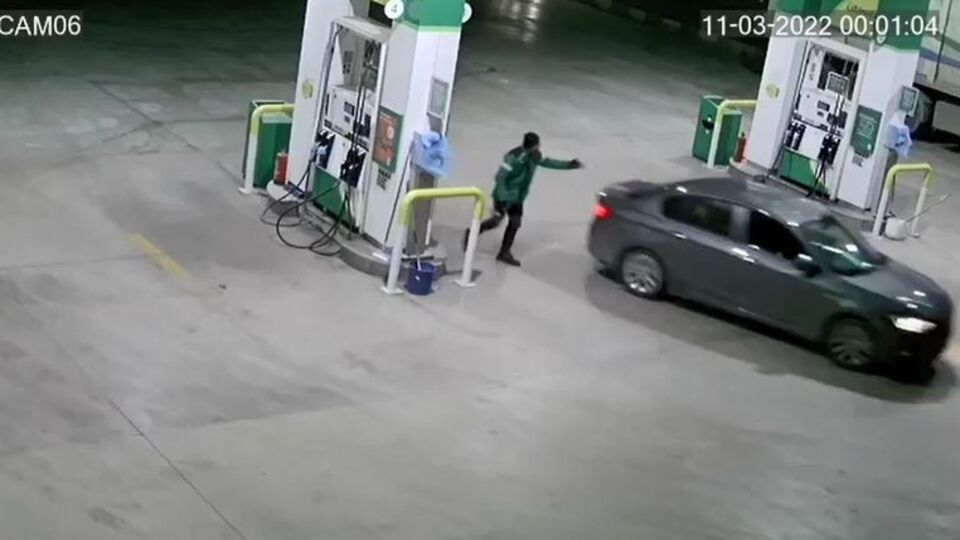 Depoyu doldurup böyle kaçtı!