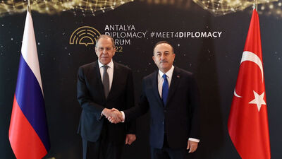 Çavuşoğlu, Lavrov ile görüştü