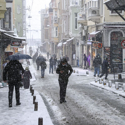 Meteoroloji'den harita ve saatle kar uyarısı! Aybar ne zaman bitecek?