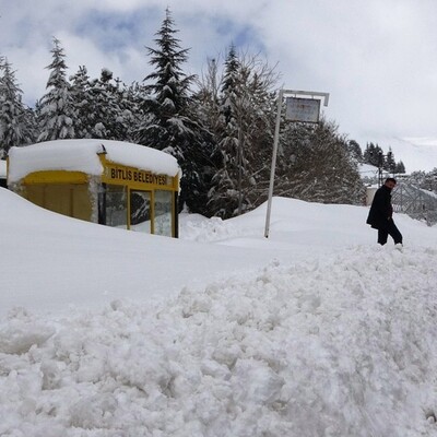 Art arda açıklandı! Eğitime kar engeli