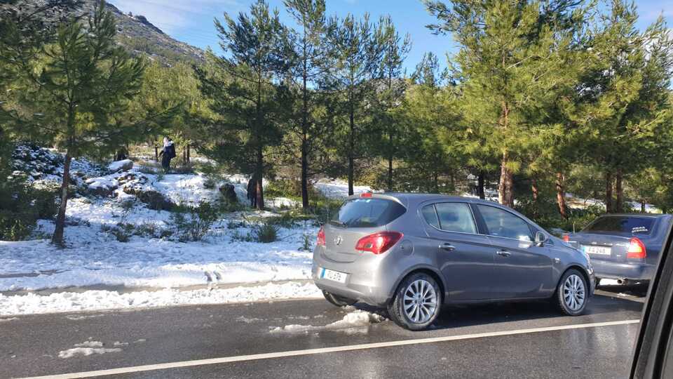 KKTC'de kar yağışı heyecanı!