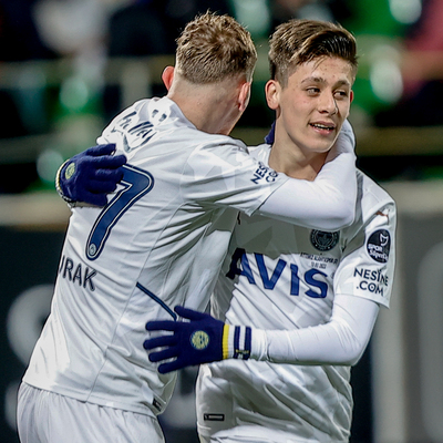 "Bir salın çocuğu oynasın"