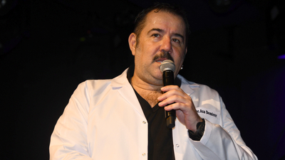 "Pide fırınına girer gibi MR çektirdim!"