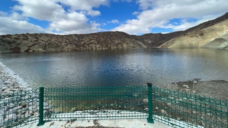 Taşıma suyuyla göleti doldurdular