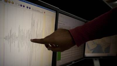 Japonya'da 7,3 büyüklüğünde deprem