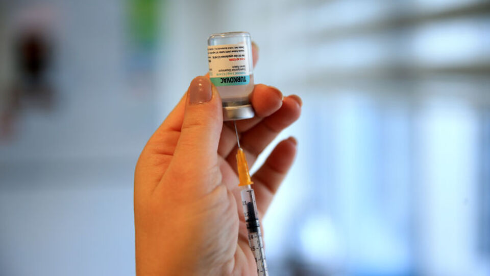 Özdarendeli: TURKOVAC, Omicron varyantına karşı etkili