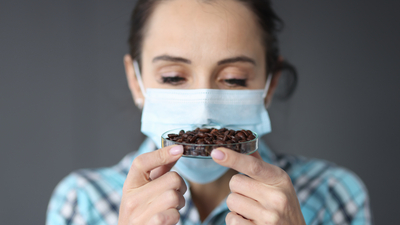 Türk hekimlerin başarısı! Covid sonrası koku bozukluğu tedavisi dünyada kabul gördü