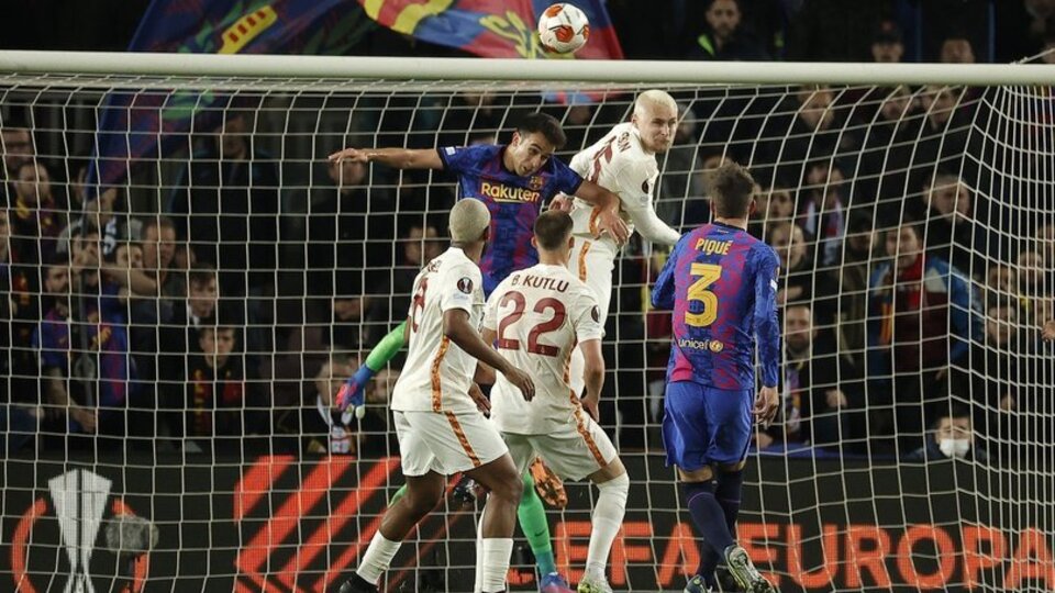 Galatasaray Barcelona maçında deplasman golü...