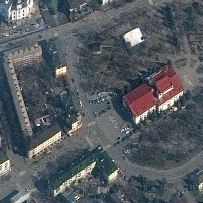 'Çocuklar' yazan bina vuruldu!