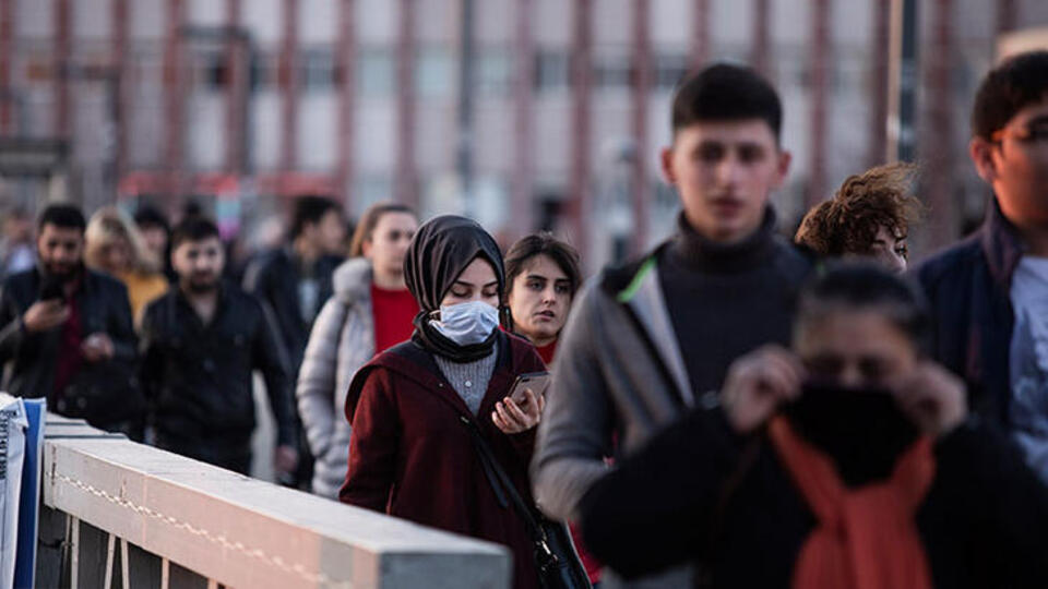 Prof. Dr. Özlü: Pandemi bitmedi ama hastalık sıradanlaştı