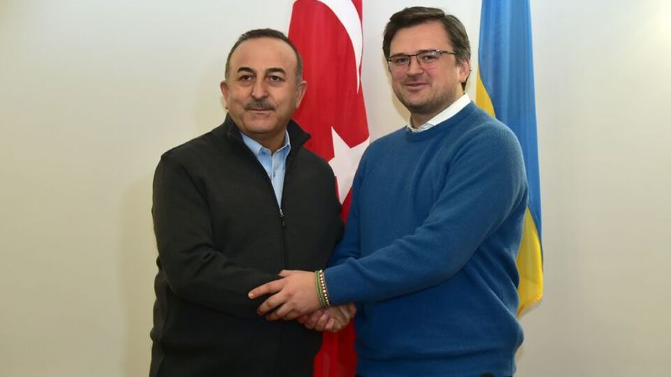 Dışişleri Bakanı Çavuşoğlu, Ukraynalı mevkidaşı Kuleba ile görüştü