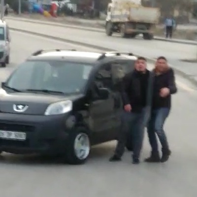 Öğrenci servisini takip edip kâbusu yaşattı!