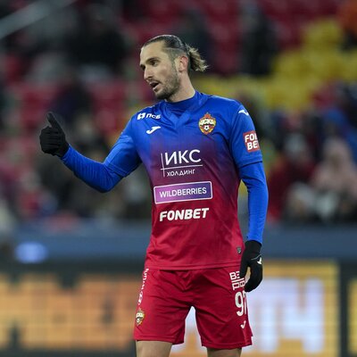 Yusuf Yazıcı hat-trick yaptı