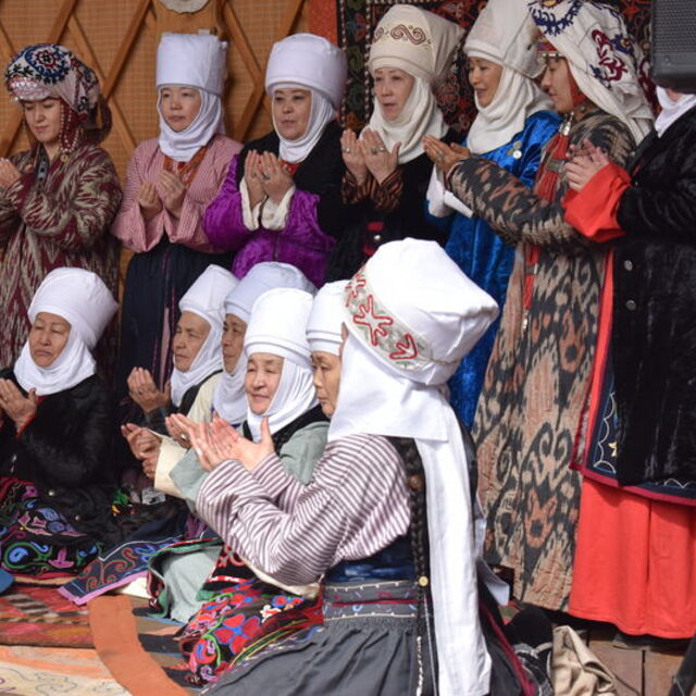 Kırgızistan'da Nevruz Bayramı coşkuyla kutlanıyor