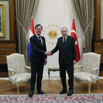 Cumhurbaşkanı Erdoğan ve Hollanda Başbakanı'ndan açıklama