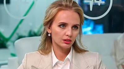 Putin'in en büyük kızına peş peşe darbe