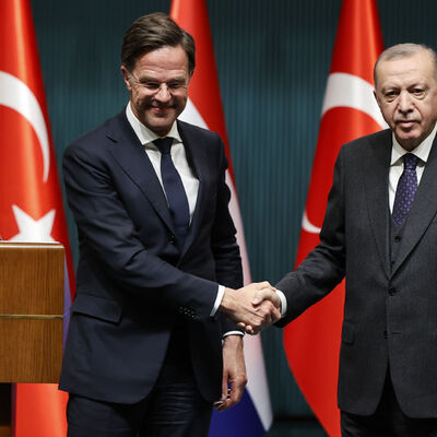 Erdoğan-Rutte görüşmesi Hollanda basınında
