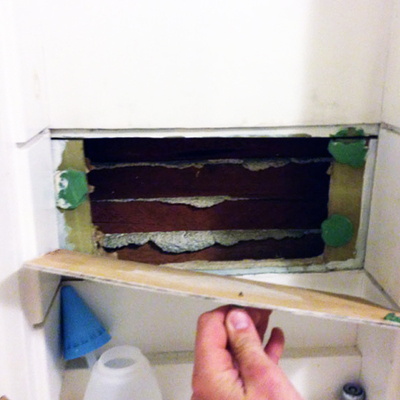 Gömme dolabın ardındaki gizli bölmede buldu! Sepetten ne çıktı?