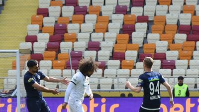 Sadık Çiftpınar'a 4 maç ceza