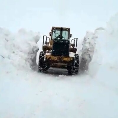 2 metrelik karla mücadele böyle görüntülendi!