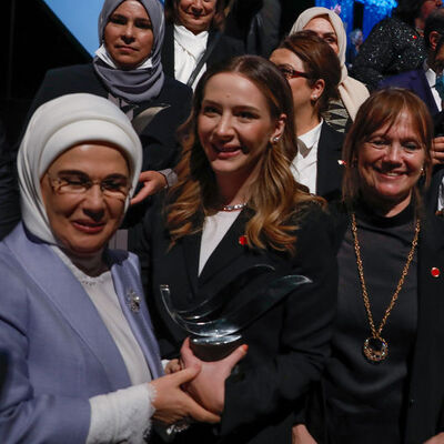 Enerji Veren Kadınlar ödüllerini aldı