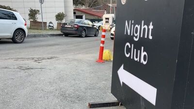 Ölü ve yaralılar var! Gece kulübüne yaylım ateşi!