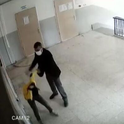 Dayakçı öğretmene 1 yıl 6 ay hapis cezası!