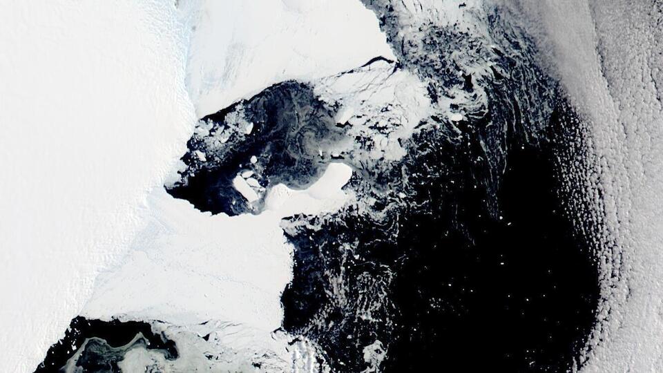 Antarktika'da New York büyüklüğünde parça koptu