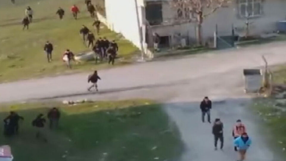 İstanbul'da yaşandı! Göçmen firarda!