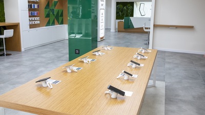 İkinci elden 100 milyon dolar çıkardı