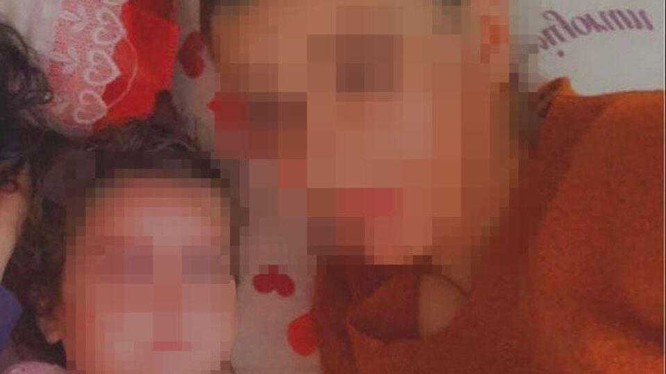 Küçük çocuğunu boğmaya kalktı!