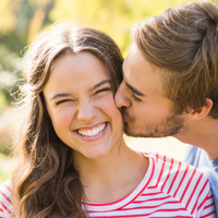 Öpüşmek orucu bozar mı?