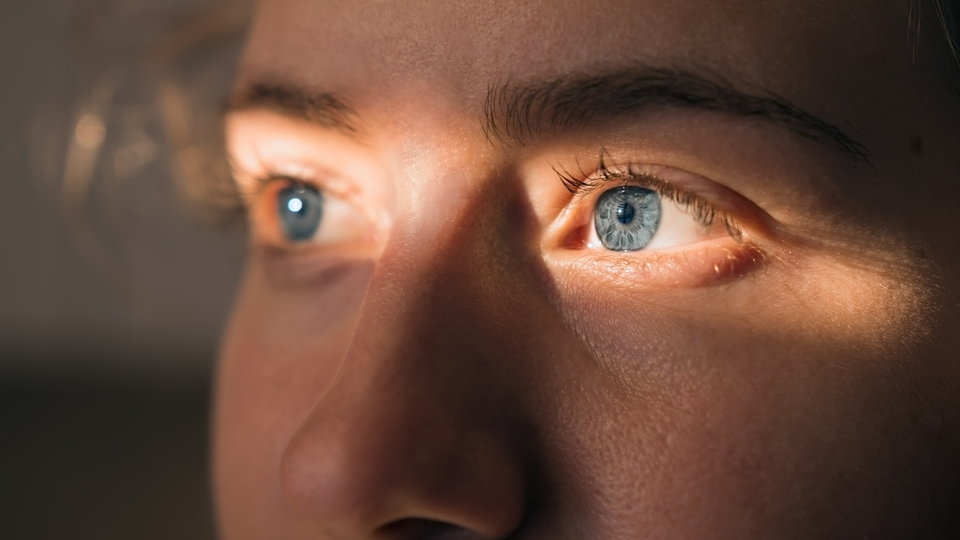 Covid-19 hastalarında ani gelişen görme kayıplarıyla ilgili çalışma tıp literatüründe