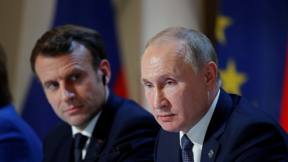 Macron ve Putin arasında kritik görüşme