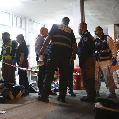 İsrail'de silahlı saldırı: En az 5 ölü