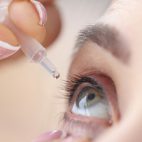 Göz damlası orucu bozar mı?