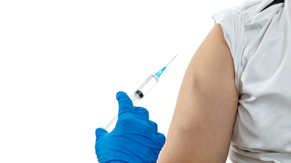 Aşı olmak orucu bozar mı?