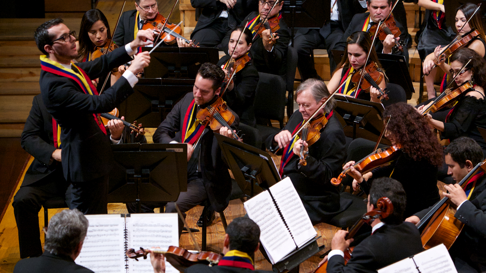 Genç müzisyenler için özel konser İş Sanat'ta