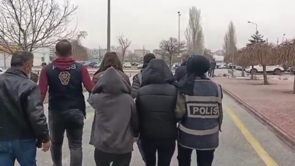 4 kilogram altın sahibine teslim edildi